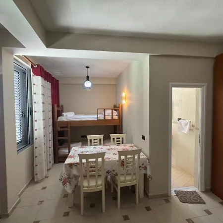 3 Apartment *